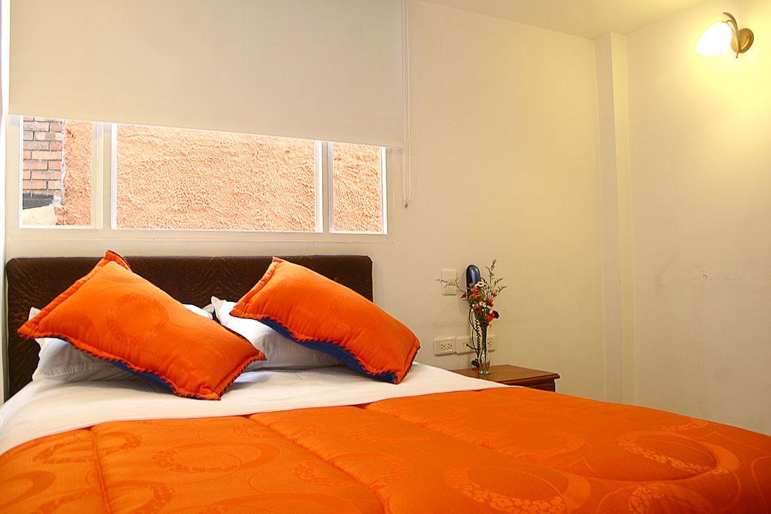 Hotel Villa Karina Bogota Buitenkant foto