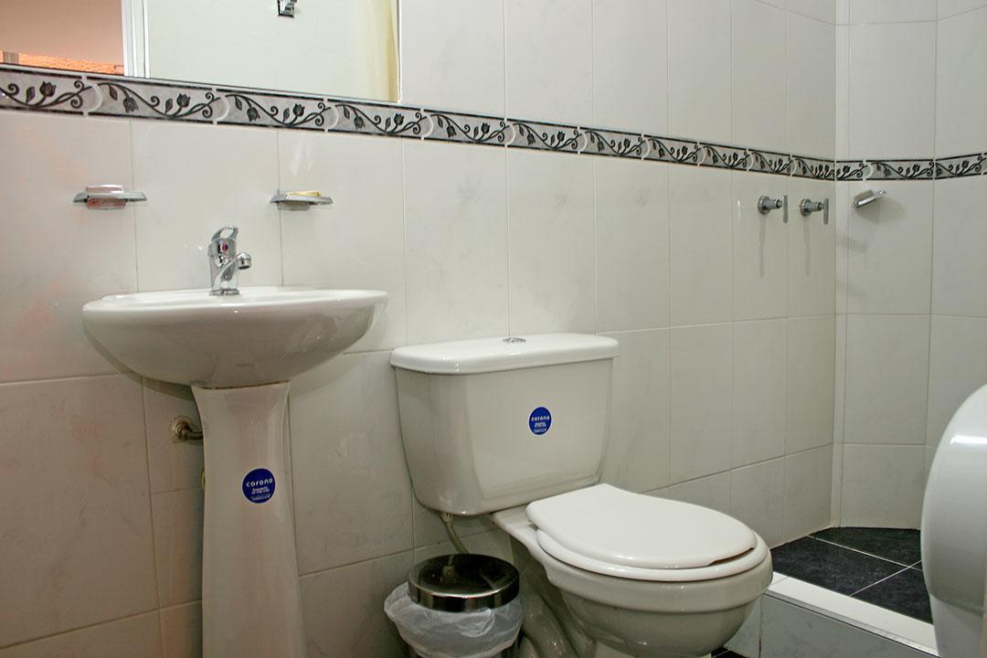 Hotel Villa Karina Bogota Buitenkant foto