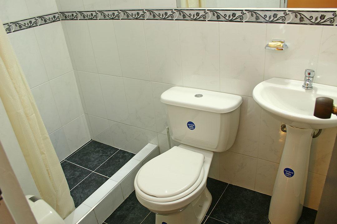 Hotel Villa Karina Bogota Buitenkant foto